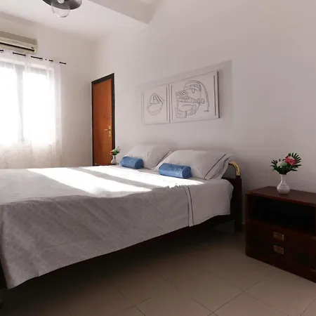 Hotel Barracuda-2